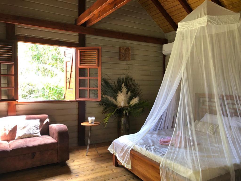 Eden Chalet, Spa Privatif Les Abymes Zewnętrze zdjęcie