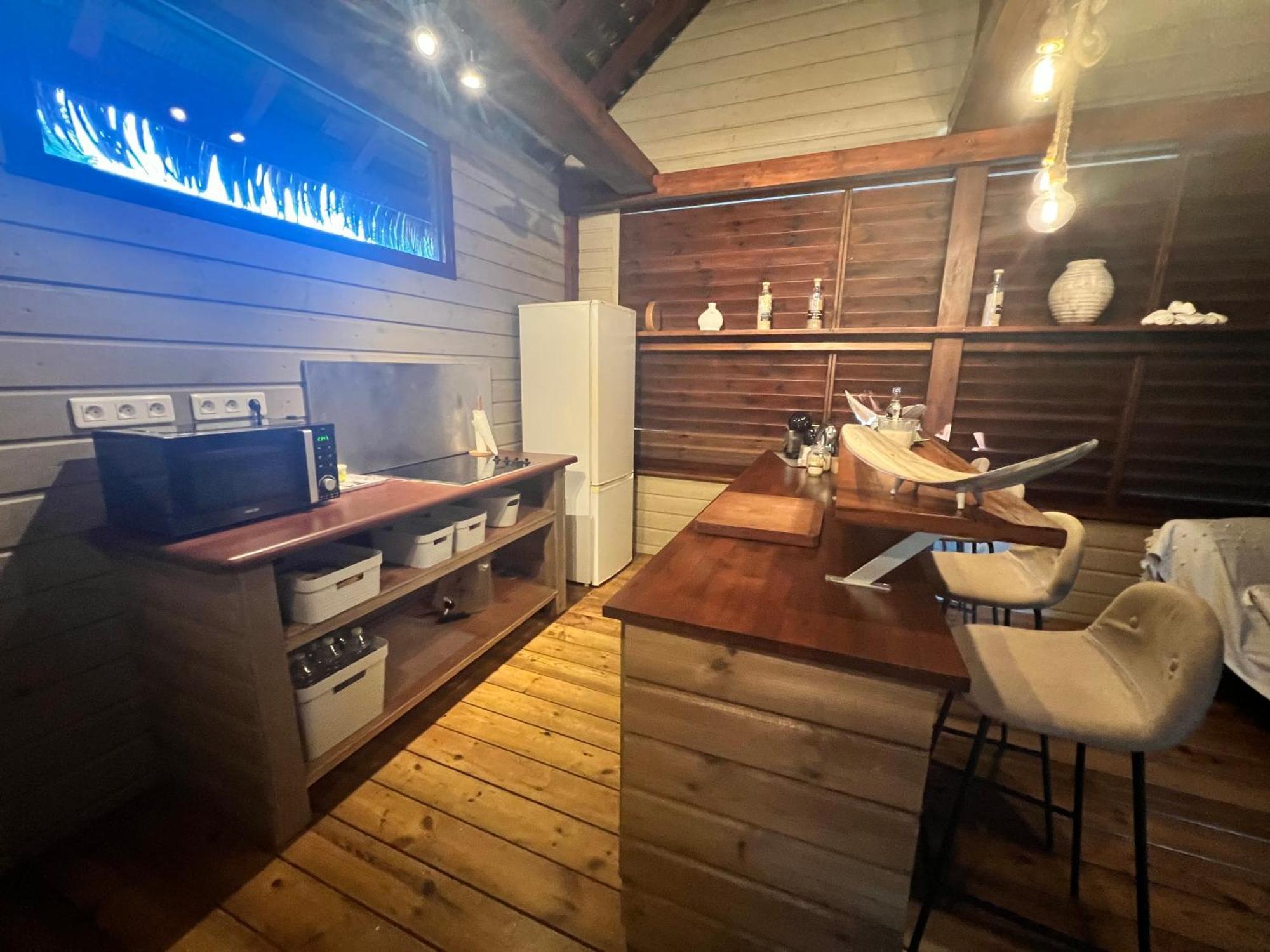 Eden Chalet, Spa Privatif Les Abymes Zewnętrze zdjęcie